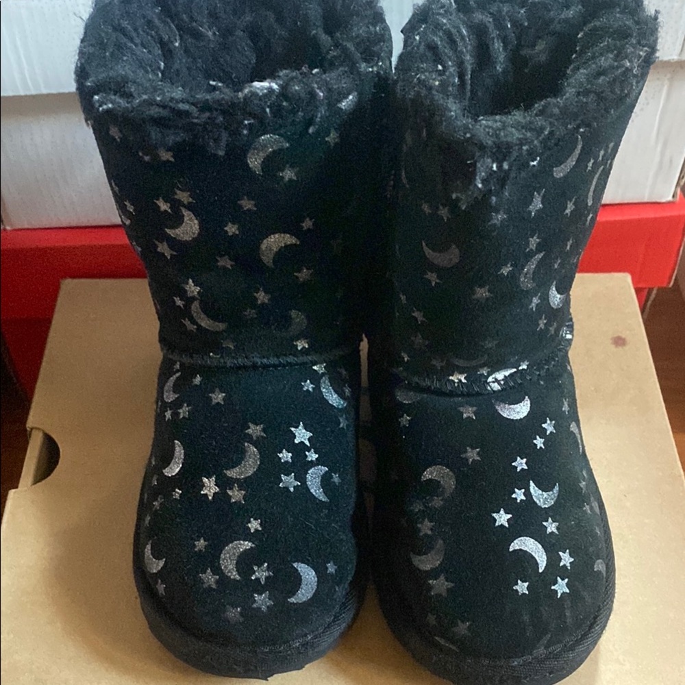 Black Boots with Silver Moon and Star Pattern